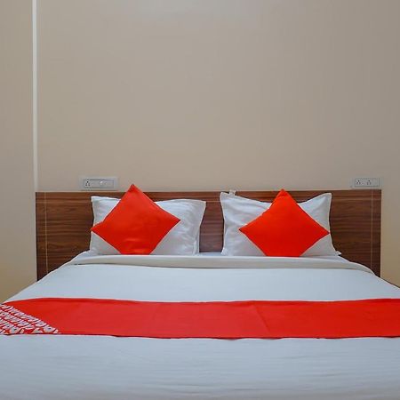 Oyo 81616 Omkar Executive Wagholi Luaran gambar