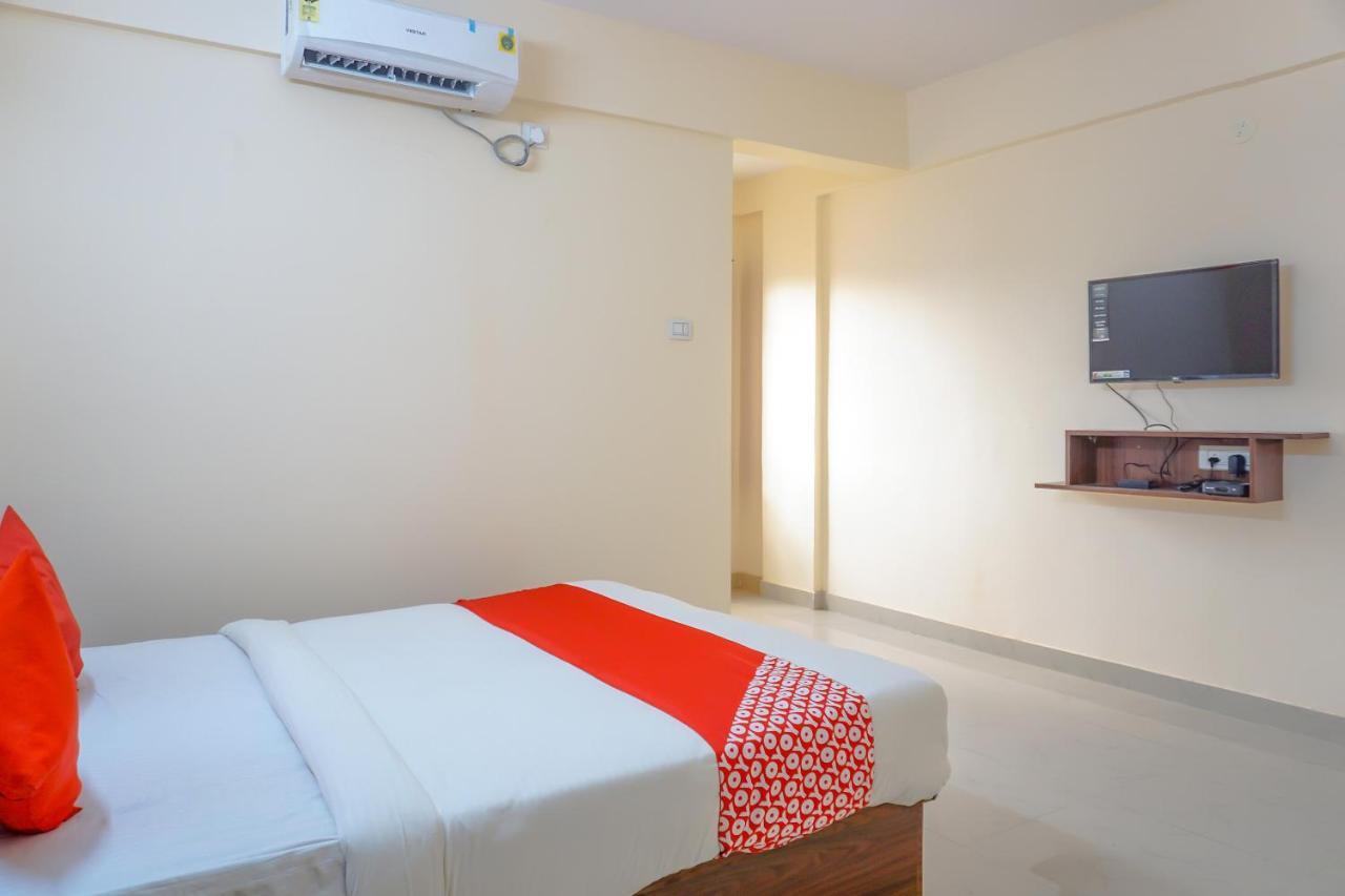 Oyo 81616 Omkar Executive Wagholi Luaran gambar